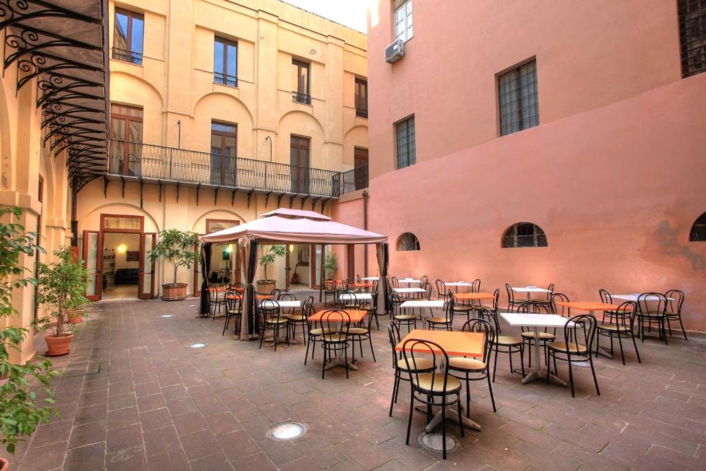 Marina Hostel *